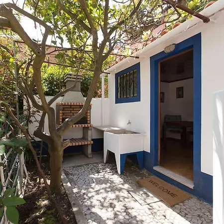 Lemon Tree House Apartment *